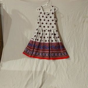I am selling a dress with a beautiful design by knit works.